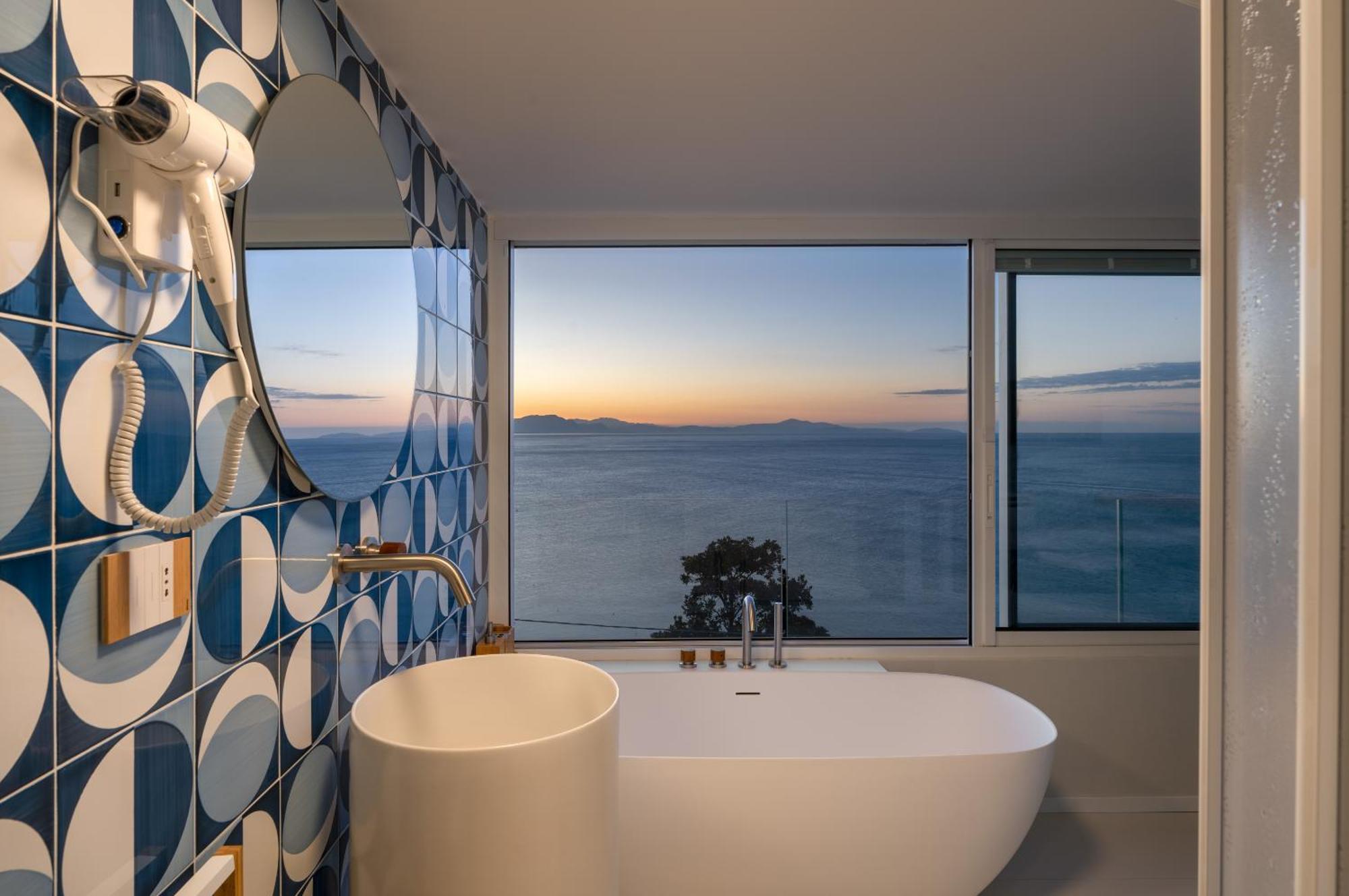 Villa Laguna Blu - Overlooking The Sea On The Amalfi Coast *