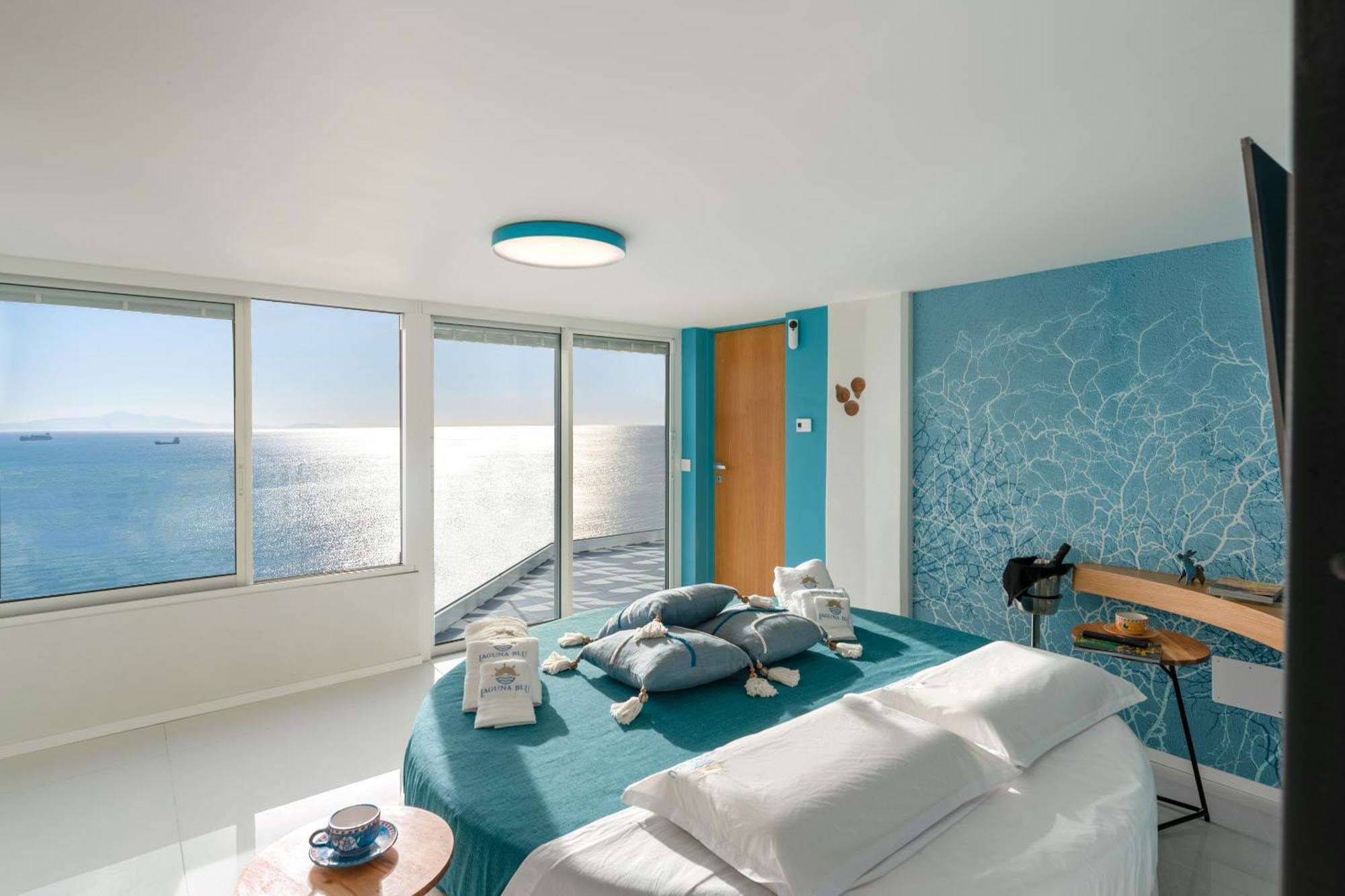 Villa Laguna Blu - Overlooking The Sea On The Amalfi Coast *